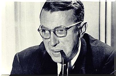 Jean-Paul Sartre: Biography of an Existentialist Philosopher