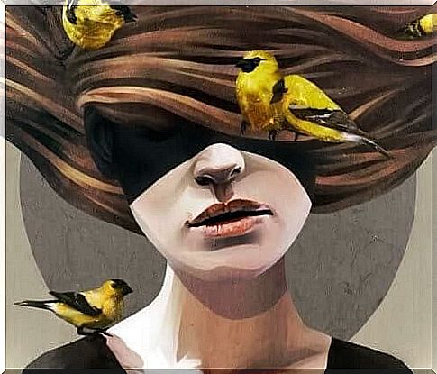 woman-birds-in-the-hair